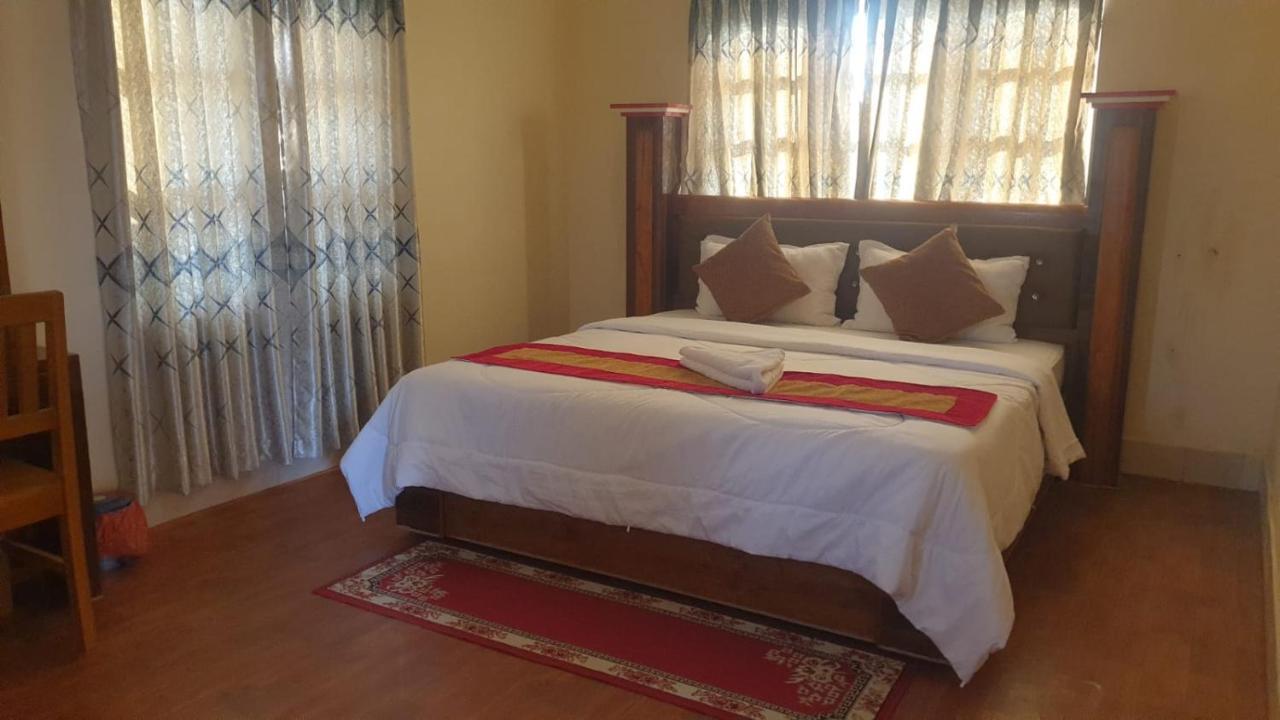London House Resort Birātnagar Eksteriør bilde